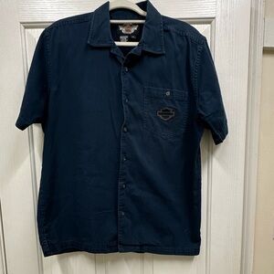 Men’s Harley-Davidson Navy Blue 100% cotton short sleeve button up size Medium